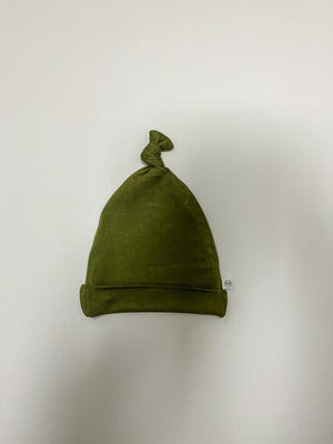 
            
                Load image into Gallery viewer, Knot Hat - Olive Green
            
        