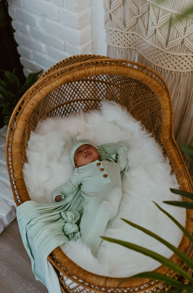 Mint Green Newborn Essential Bundle (Hat)